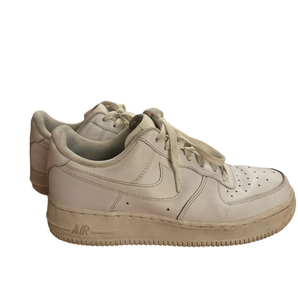 Nike Air Force One size 8 Women’s